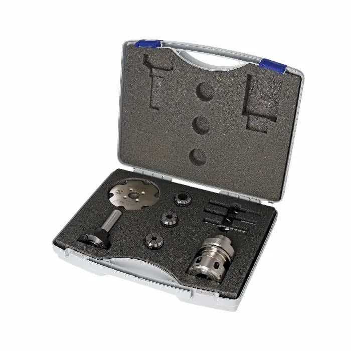 Set for furniture connection includes